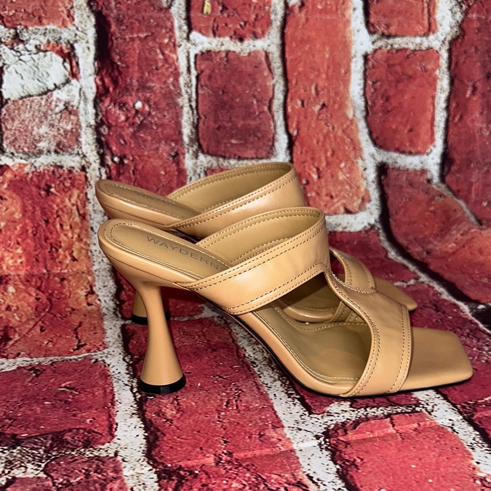 Wayderns Nude Beige Women's Square Toe Heeled Sandals Size 8